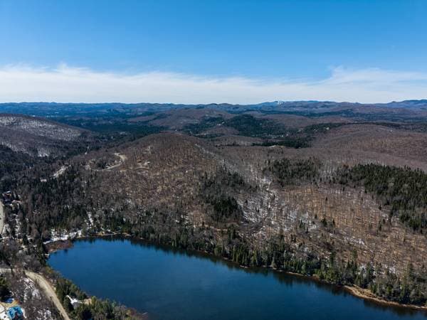 Ch. Champagne, Sainte-Lucie-des-Laurentides — photo 1