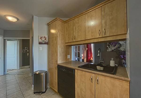 502 Boul. des Prairies #206, Laval (Laval-des-Rapides) — photo 9