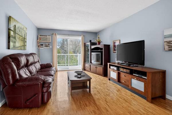 545 Rue St-Thomas (Longueuil) #302, Longueuil (le Vieux-Longueuil) — photo 14