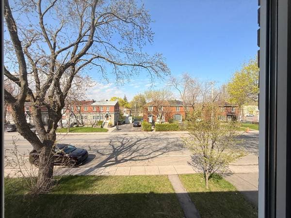 1910 Av. O'Brien, Montréal (Saint-Laurent) — photo 17