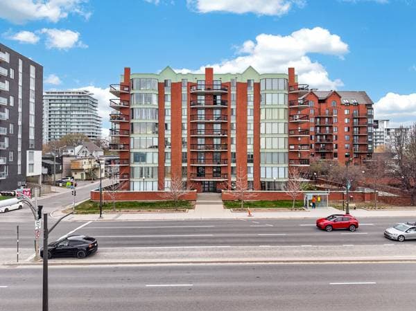 condo — 240 Boul. Maisonneuve #803, Gatineau (Hull)