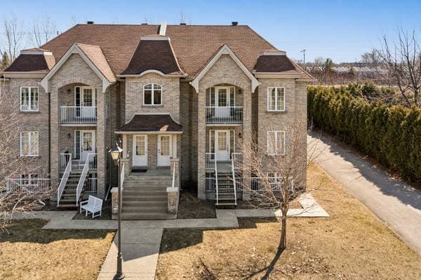 triplex — 944A -944C Rue Einstein, Repentigny (Repentigny)