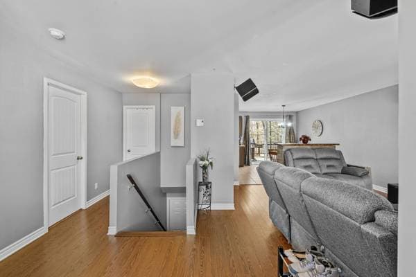 1602 Rue Ariane, Sainte-Julienne — photo 3