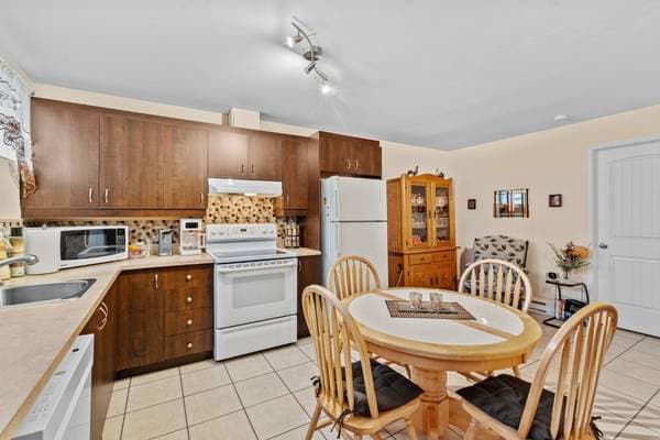 1602 Rue Ariane, Sainte-Julienne — photo 27