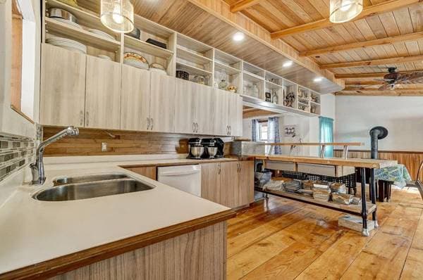 556 Route 309, Val-des-Bois — photo 14