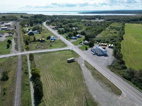 Route 132 E., Nouvelle — photo 2