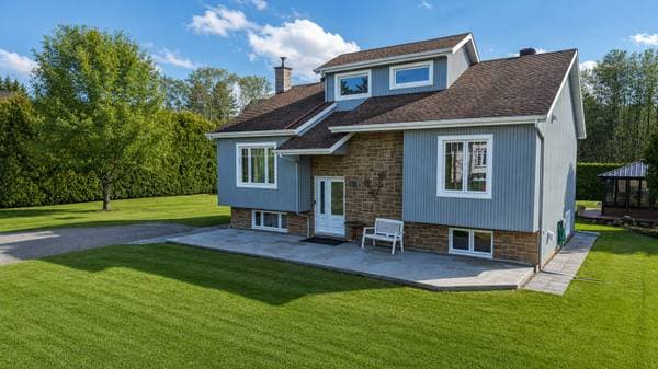 109 Rue Hubert-Gagnon, Rimouski — photo 2