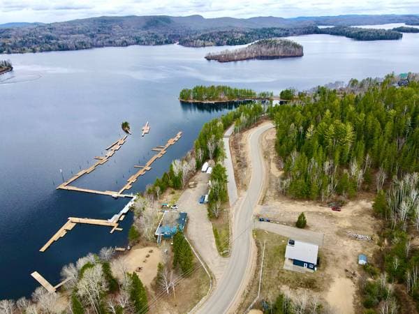 400 Ch. du Lac-Taureau, Saint-Michel-des-Saints — photo 4