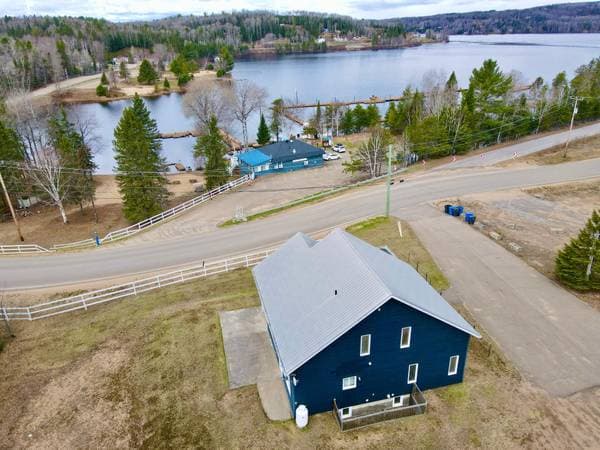 400 Ch. du Lac-Taureau, Saint-Michel-des-Saints — photo 49