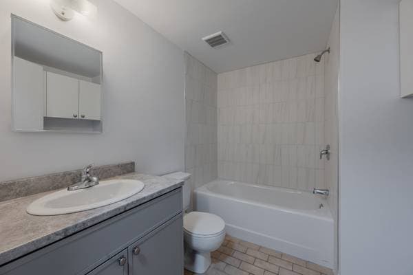 230 Rue Denison O. #2, Granby — photo 15