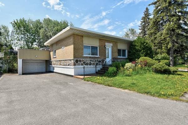 8160 Boul. des Mille-Îles, Laval (Saint-François) — photo 19