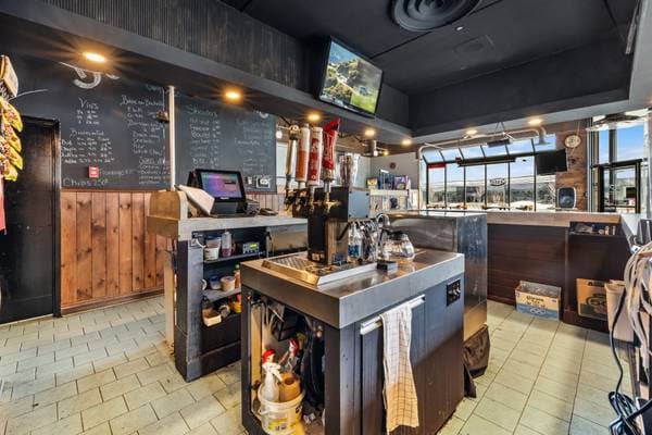 1299 Av. de la Gare, Mascouche — photo 17