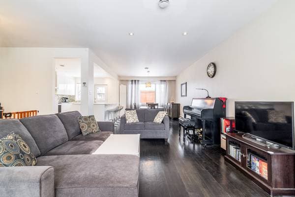 2495 Rue Valade, Montréal (Saint-Laurent) — photo 4