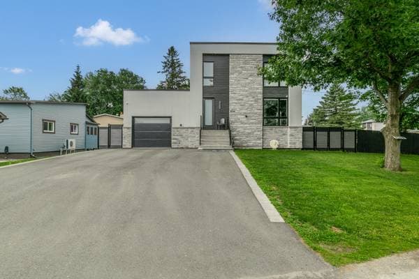 8250 Rue du Jabot, Terrebonne (la Plaine) — photo 1