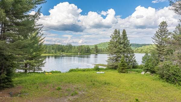 24 Rue des Moineaux, Sainte-Marguerite-du-Lac-Masson — photo 4