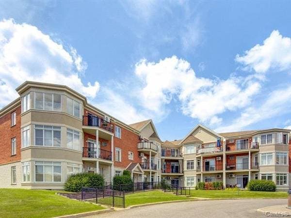 house — 2625 Av. de la Gare #203, Mascouche