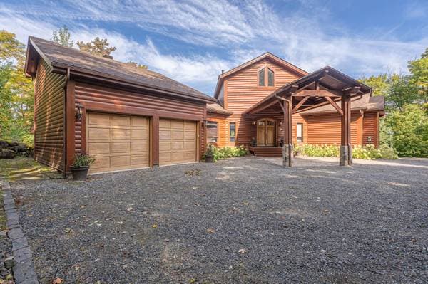 35 Ch. du Chevreuil, Lac-Supérieur — photo 4