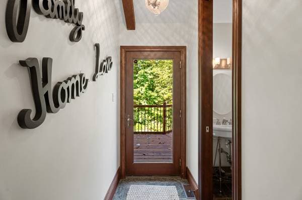 35 Ch. du Chevreuil, Lac-Supérieur — photo 33