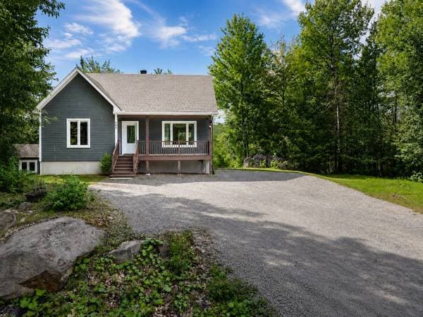 house — 343 Rue Nina, Sainte-Sophie