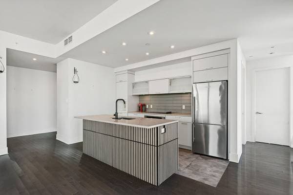 365 Rue St-André #1303, Montréal (Ville-Marie) — photo 30