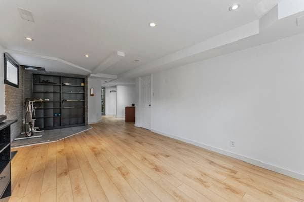 35 Rue de l'Intimité, Eastman — photo 37