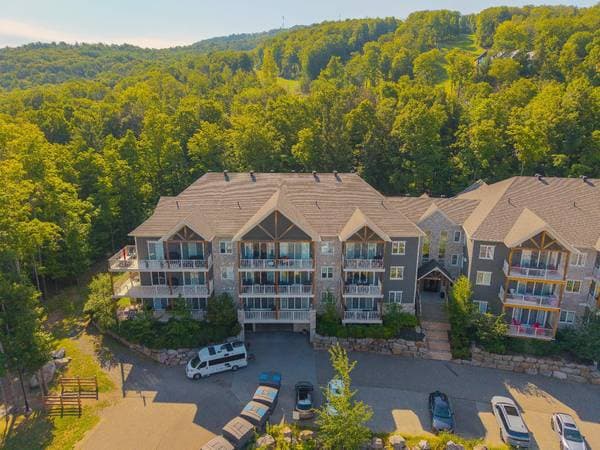 235 Rue du Cercle-des-Cantons #323, Bromont — photo 30