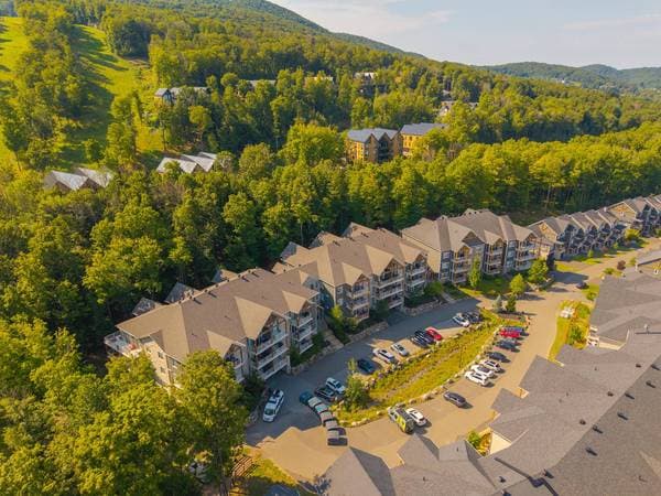 235 Rue du Cercle-des-Cantons #323, Bromont — photo 32