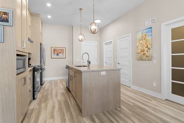 235 Rue du Cercle-des-Cantons #323, Bromont — photo 8