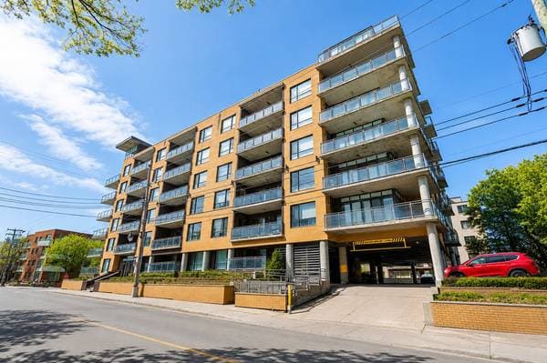 cottage — 795 Ch. du Bord-du-Lac-Lakeshore #110, Dorval