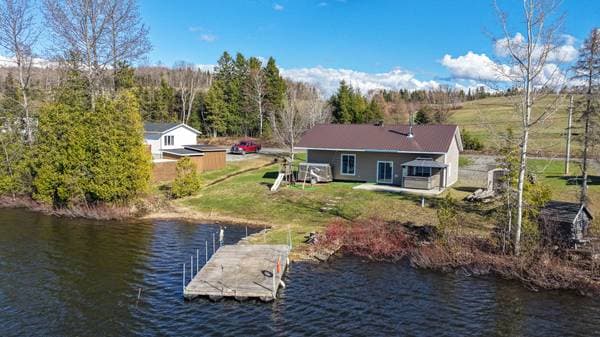 9 Ch. Marcoux, Sayabec — photo 26