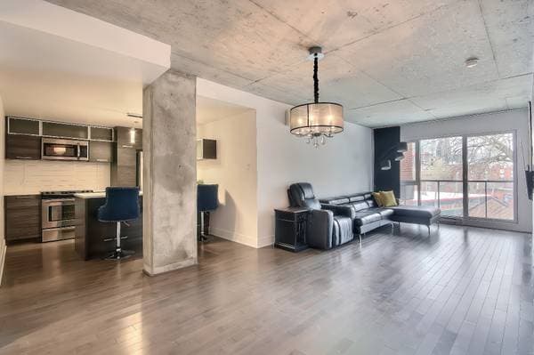 225 Rue de la Montagne #522, Montréal (le Sud-Ouest) — photo 2