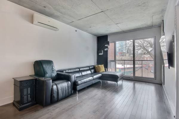 225 Rue de la Montagne #522, Montréal (le Sud-Ouest) — photo 4