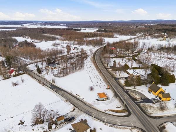 359Z Route 139, Roxton Pond — photo 2