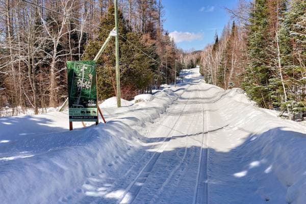Ch. de la Maison-de-Pierre, Mont-Tremblant — photo 5