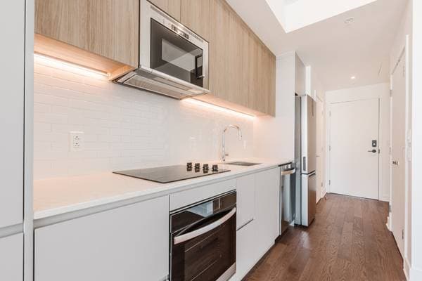 200 Rue Marie-Charles-Le Moyne #1404, Longueuil (le Vieux-Longueuil) — photo 5