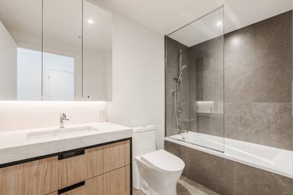200 Rue Marie-Charles-Le Moyne #1404, Longueuil (le Vieux-Longueuil) — photo 8