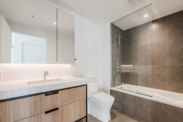 200 Rue Marie-Charles-Le Moyne #1809, Longueuil (le Vieux-Longueuil) — photo 12