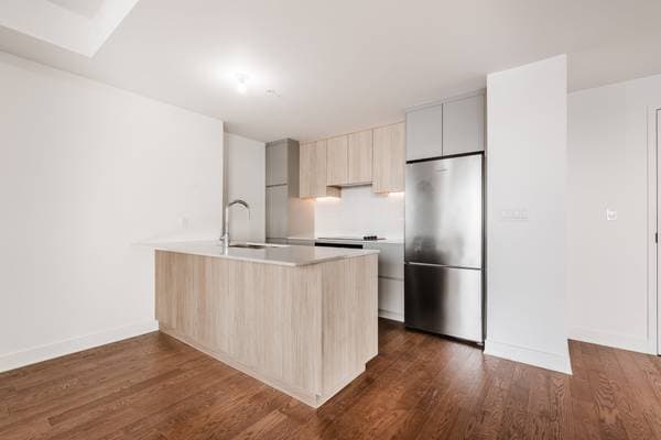 200 Rue Marie-Charles-Le Moyne #1809, Longueuil (le Vieux-Longueuil) — photo 4