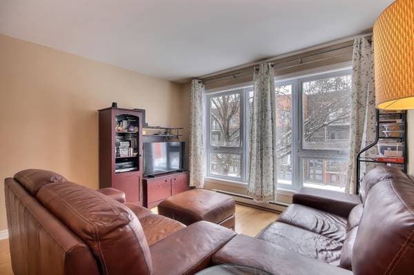 9960 Rue Lajeunesse #5, Montréal (Ahuntsic-Cartierville) — photo 2