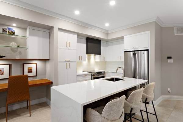 5730 Boul. Marie-Victorin, Brossard — photo 10