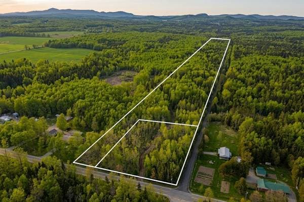 land — Ch. Georges-Vallières, Sherbrooke (Brompton/Rock Forest/Saint-Élie/Deauville)