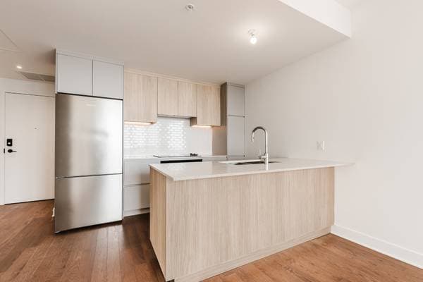 200 Rue Marie-Charles-Le Moyne #1424, Longueuil (le Vieux-Longueuil) — photo 3