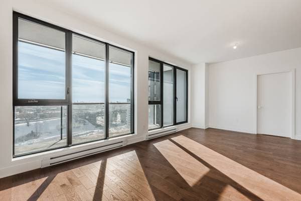 200 Rue Marie-Charles-Le Moyne #1424, Longueuil (le Vieux-Longueuil) — photo 6