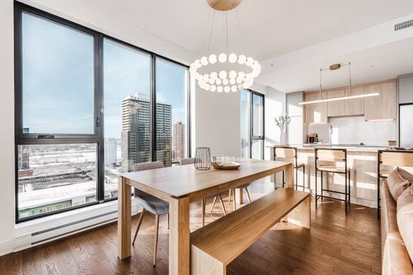 200 Rue Marie-Charles-Le Moyne #1801, Longueuil (le Vieux-Longueuil) — photo 3