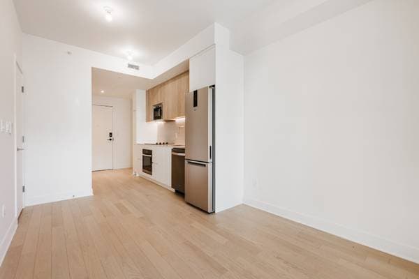 200 Rue Marie-Charles-Le Moyne #703, Longueuil (le Vieux-Longueuil) — photo 6