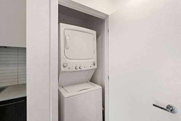 8 Av. Donegani #303, Pointe-Claire — photo 12