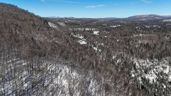 Ch. de la Côte-aux-Trembles, Lac-Supérieur — photo 11