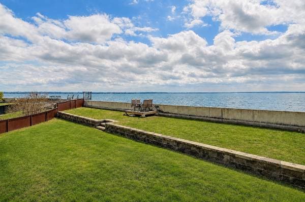 111 Av. Lefebvre, Pointe-Calumet — photo 3