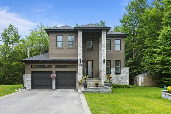 391 Rue des Perdrix, Saint-Colomban — photo 1