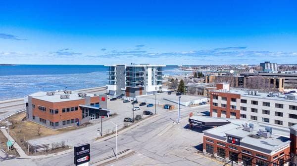 130 -140 Av. Belzile #242, Rimouski — photo 1